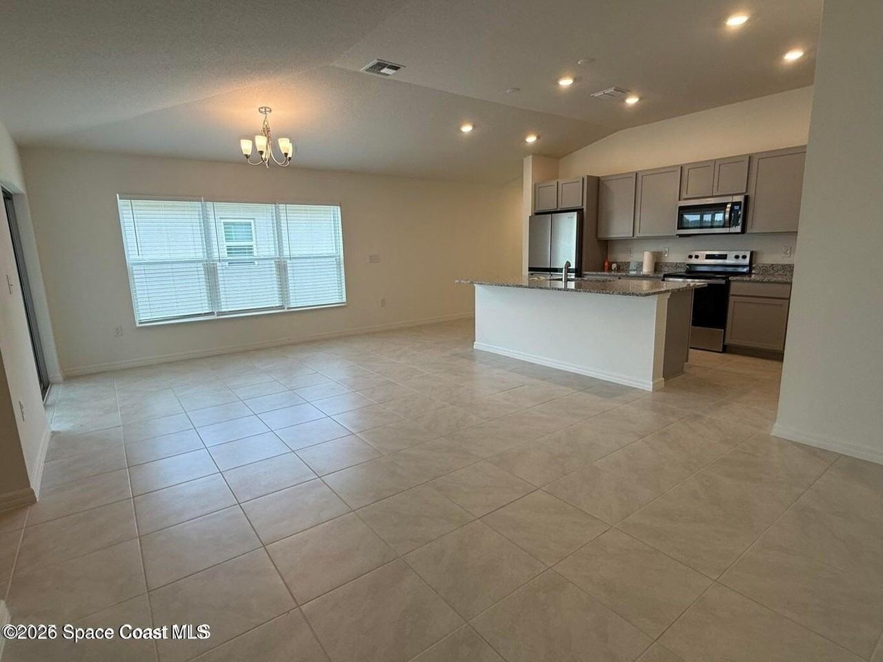 3739 Grappler Cir Se - Photo 3 of 19