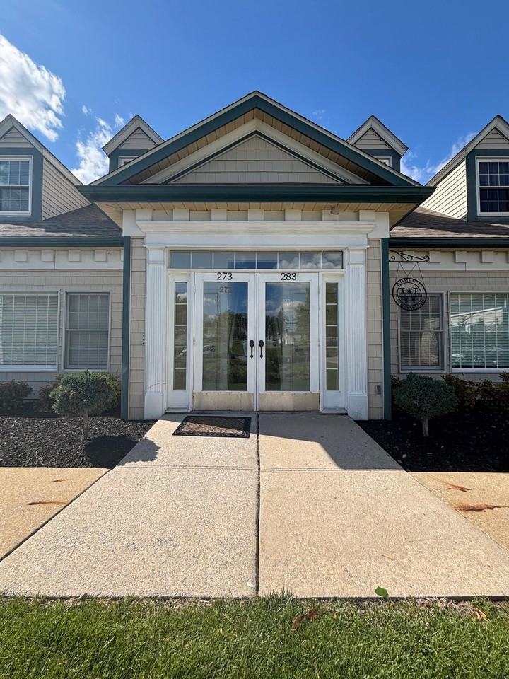 279 W Uwchlan Ave #A - Photo 4 of 19