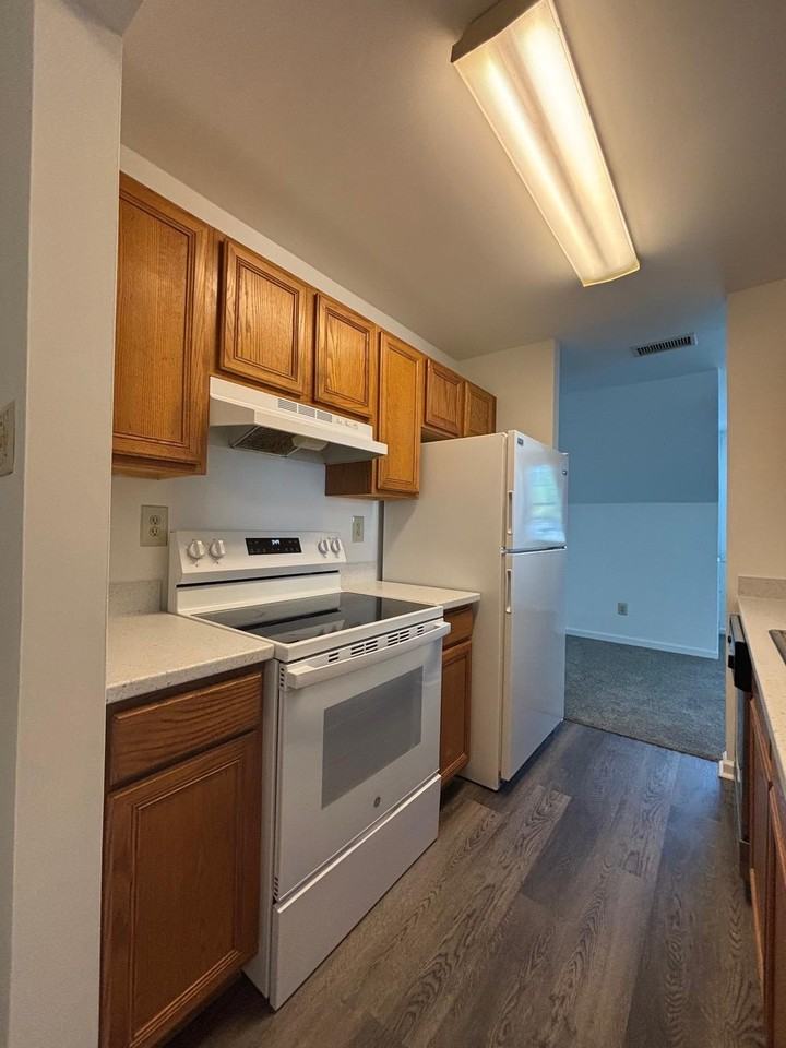 279 W Uwchlan Ave #A - Photo 6 of 19