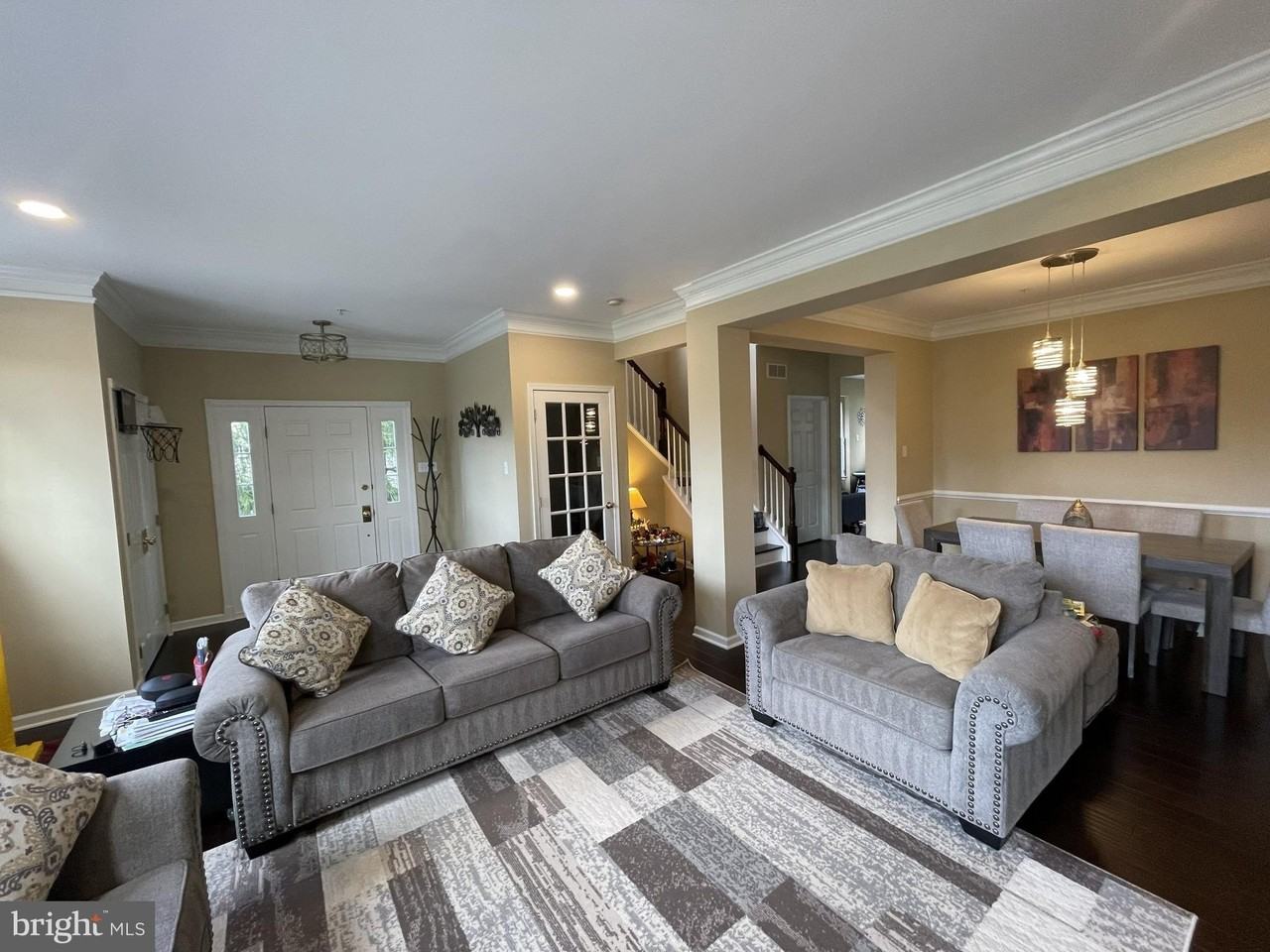 168 Fringetree Dr - Photo 2 of 27