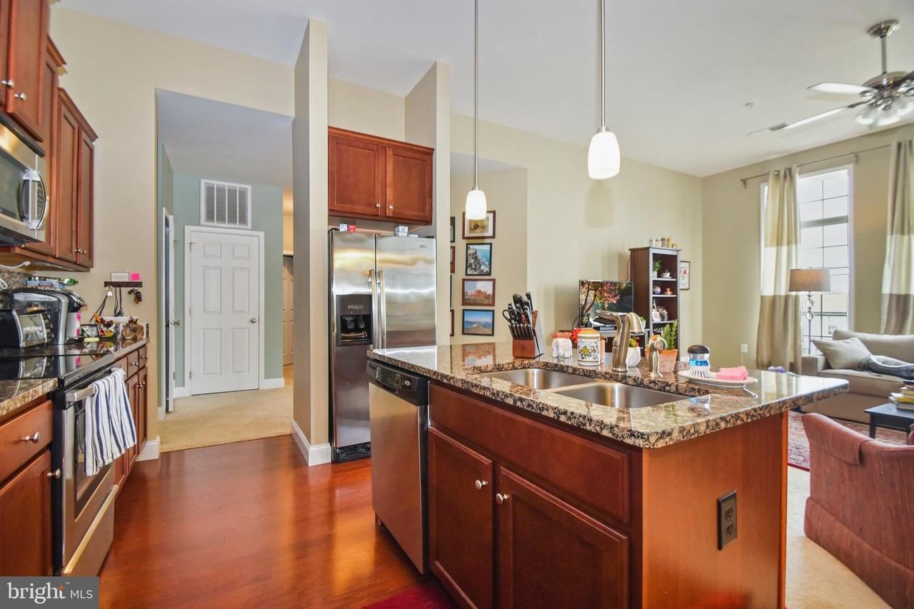 709 Stag Ct - Photo 7 of 12