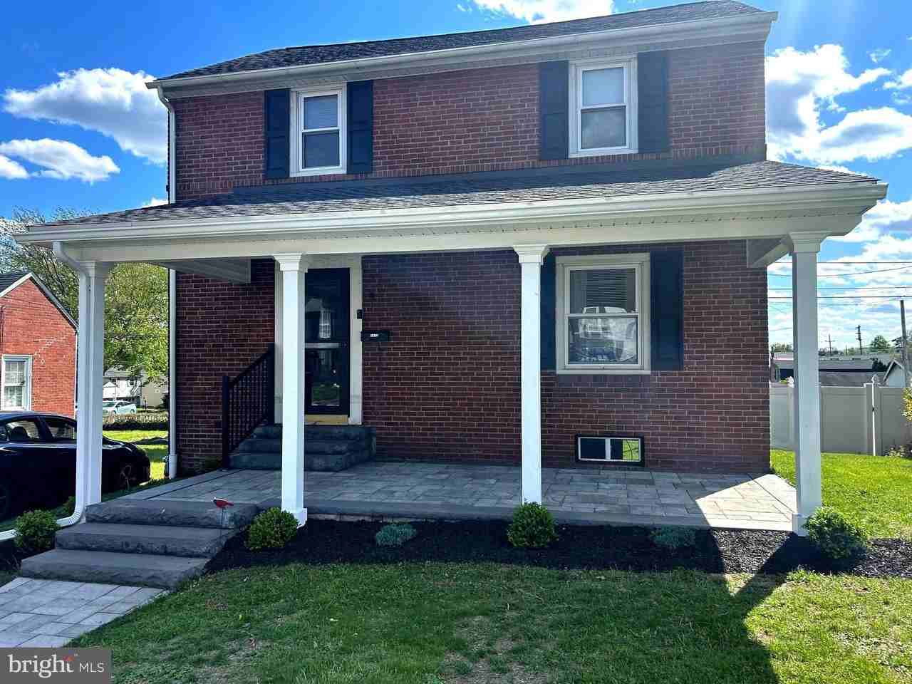 1412 Cherry Ln - Photo 2 of 28