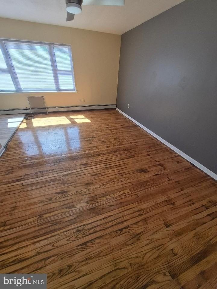 7415 Lapwing Pl - Photo 2 of 14