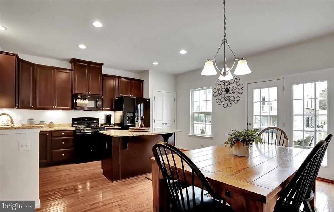 114 Chamomile Ct - Photo 5 of 16