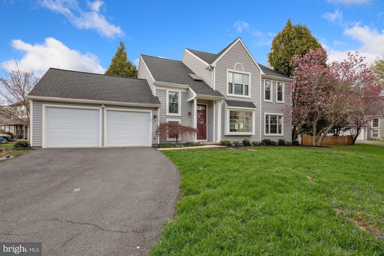 13160 Ruby Lace Ct - Photo 2 of 35