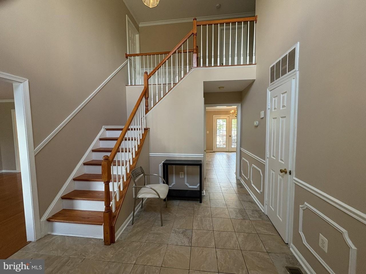 18 Neville Ct - Photo 2 of 47