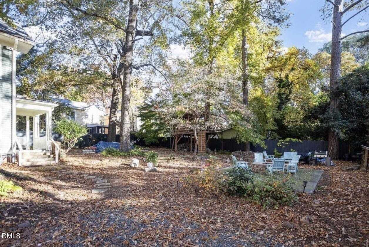 405 Ransom St - Photo 6 of 24