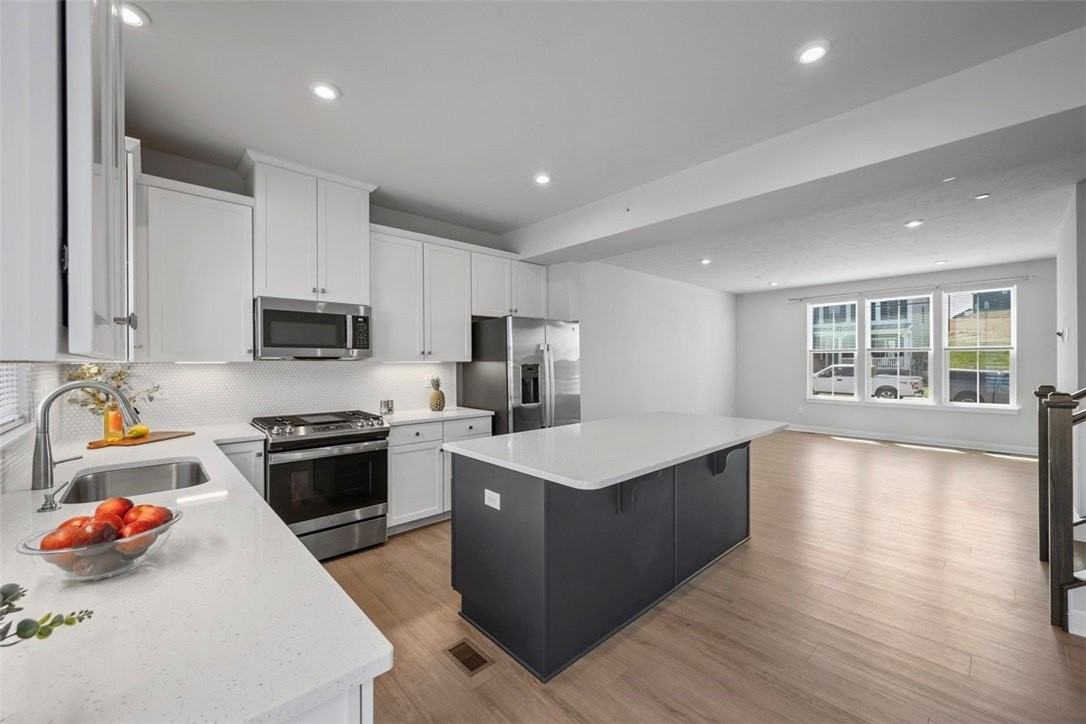 505 Blackrock Blvd - Photo 3 of 23