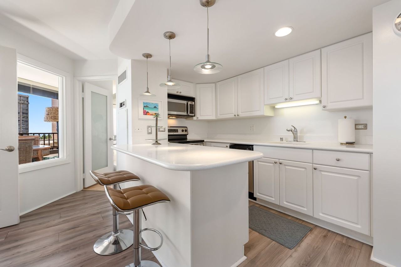 1778 Ala Moana Blvd #1101 - Photo 7 of 50