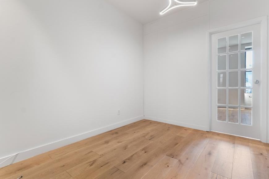 205 10th Ave - Photo 5 of 10