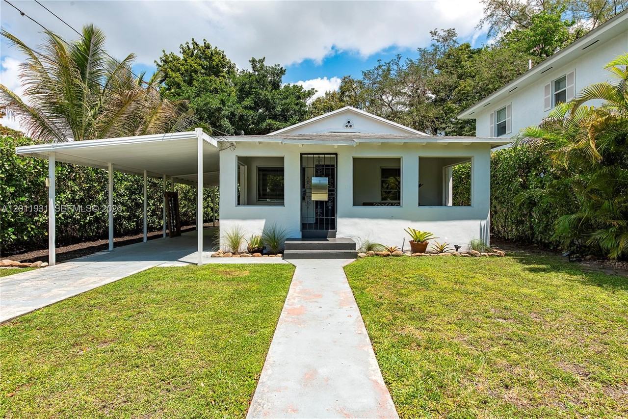 3655 Oak Ave - Photo 2 of 8