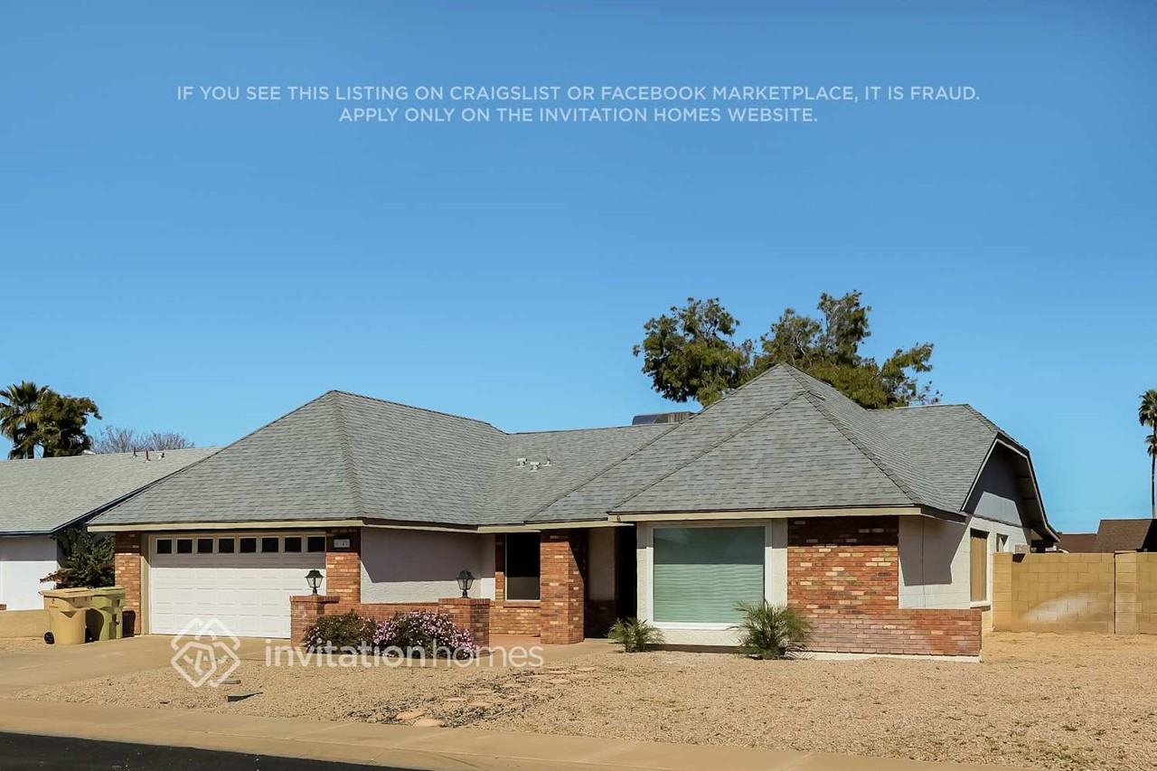 6142 W Sunnyside Dr - Photo 2 of 16