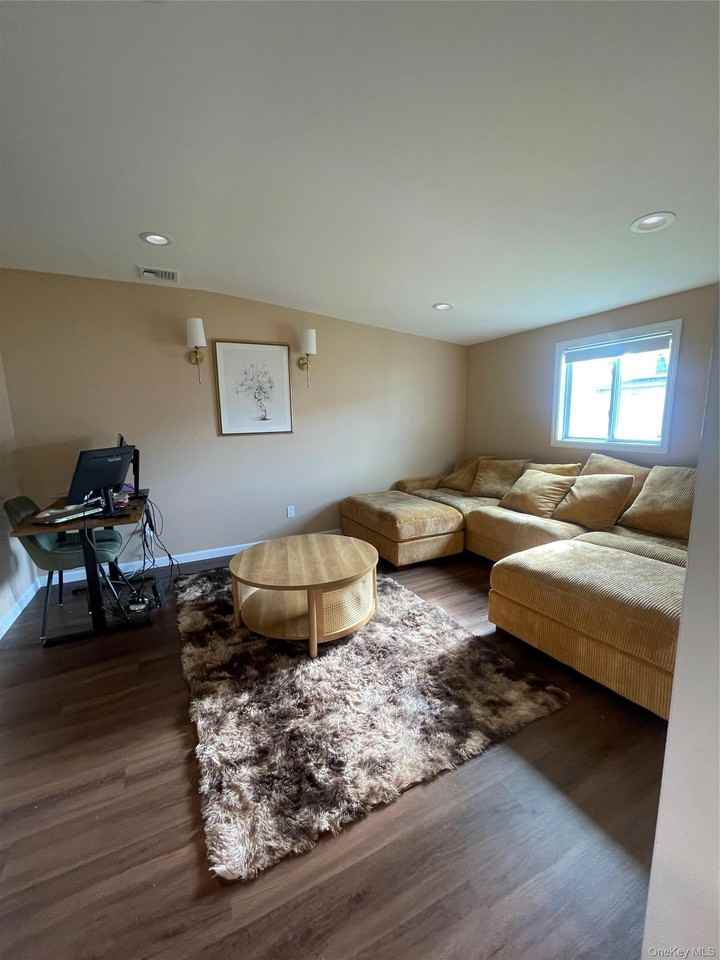 11 Skylark Ln - Photo 5 of 11