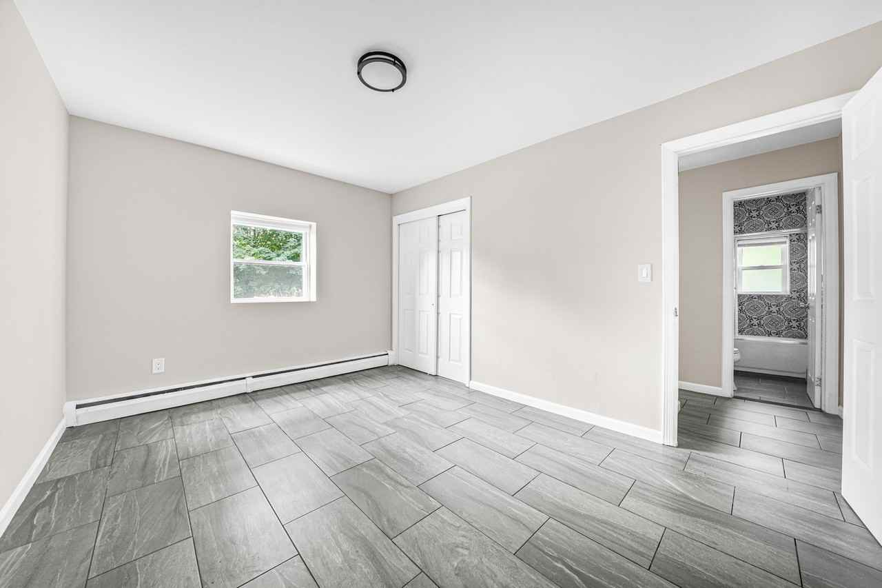 640 Franklin Ave Apt 1m - Photo 7 of 12