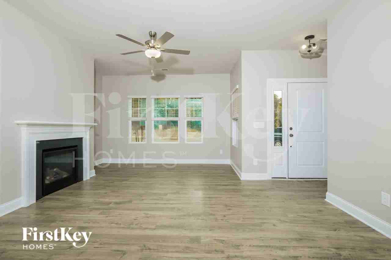 744 Lightrail Dr - Photo 2 of 19