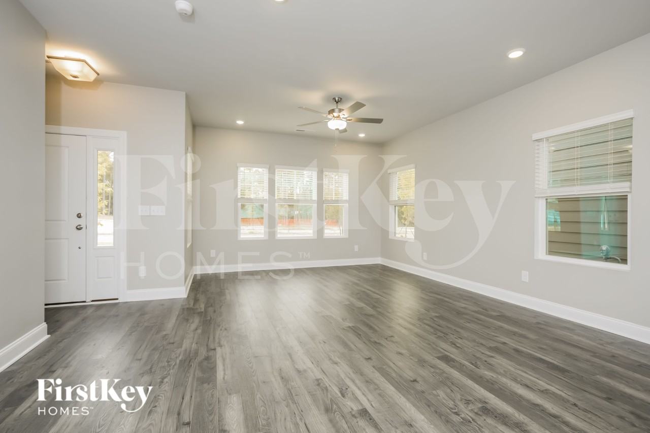 776 Lightrail Dr - Photo 3 of 19