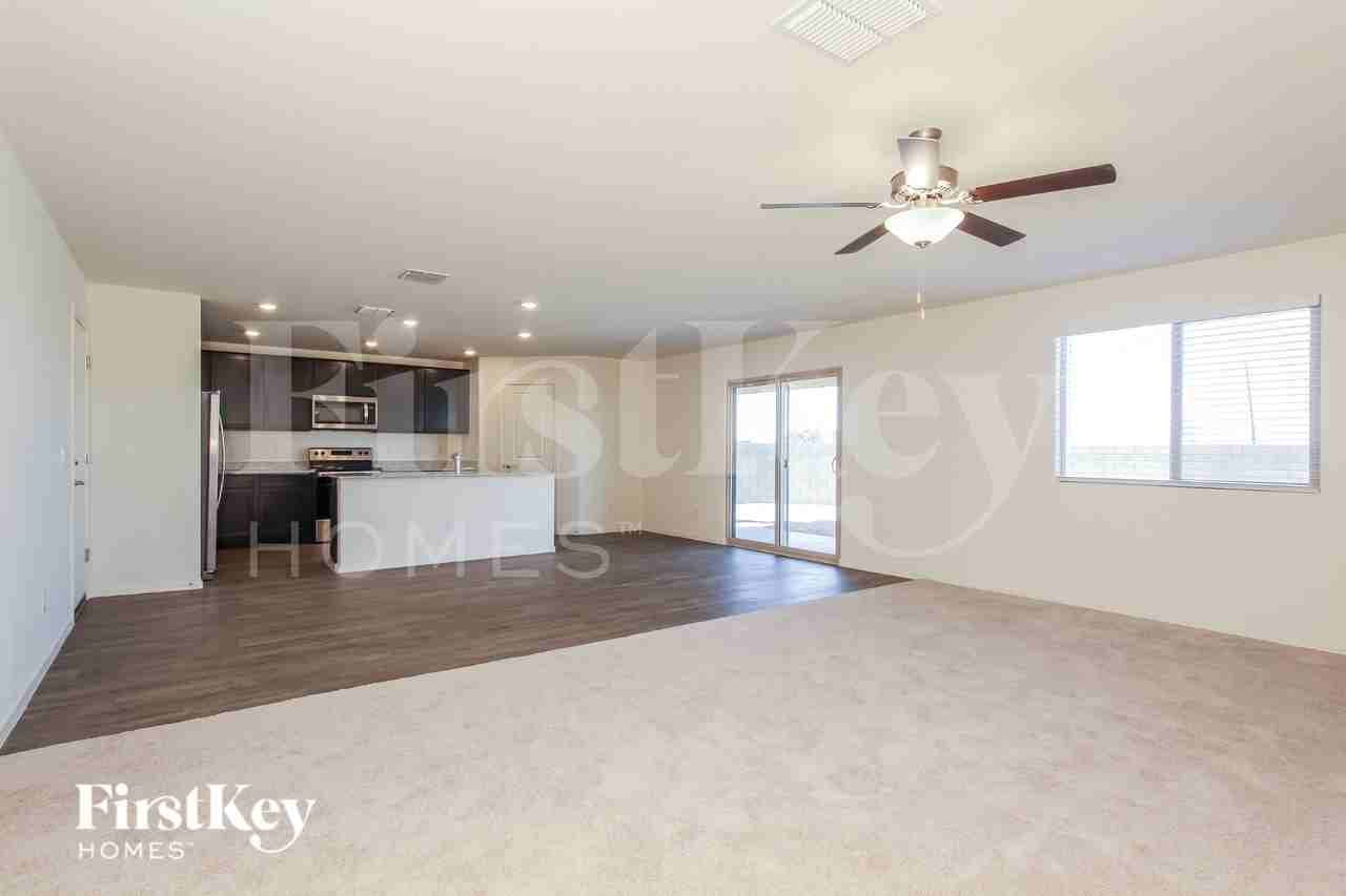 8434 S 258th Dr - Photo 3 of 16