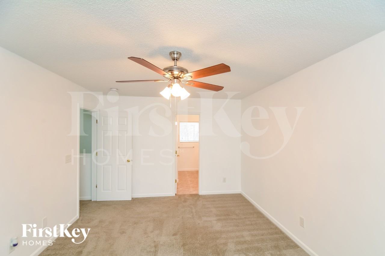 157 Brookhaven Dr - Photo 4 of 15