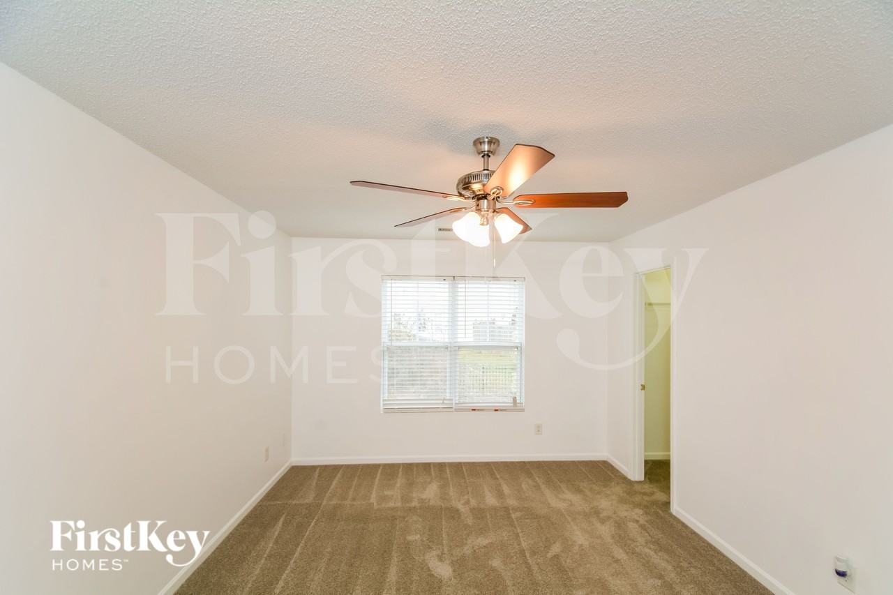 157 Brookhaven Dr - Photo 5 of 15