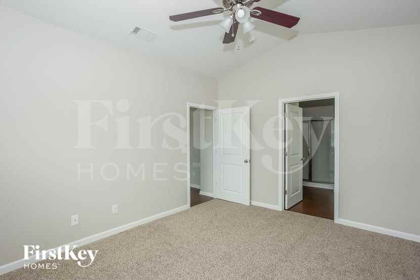 133 Kingsway Dr - Photo 7 of 14