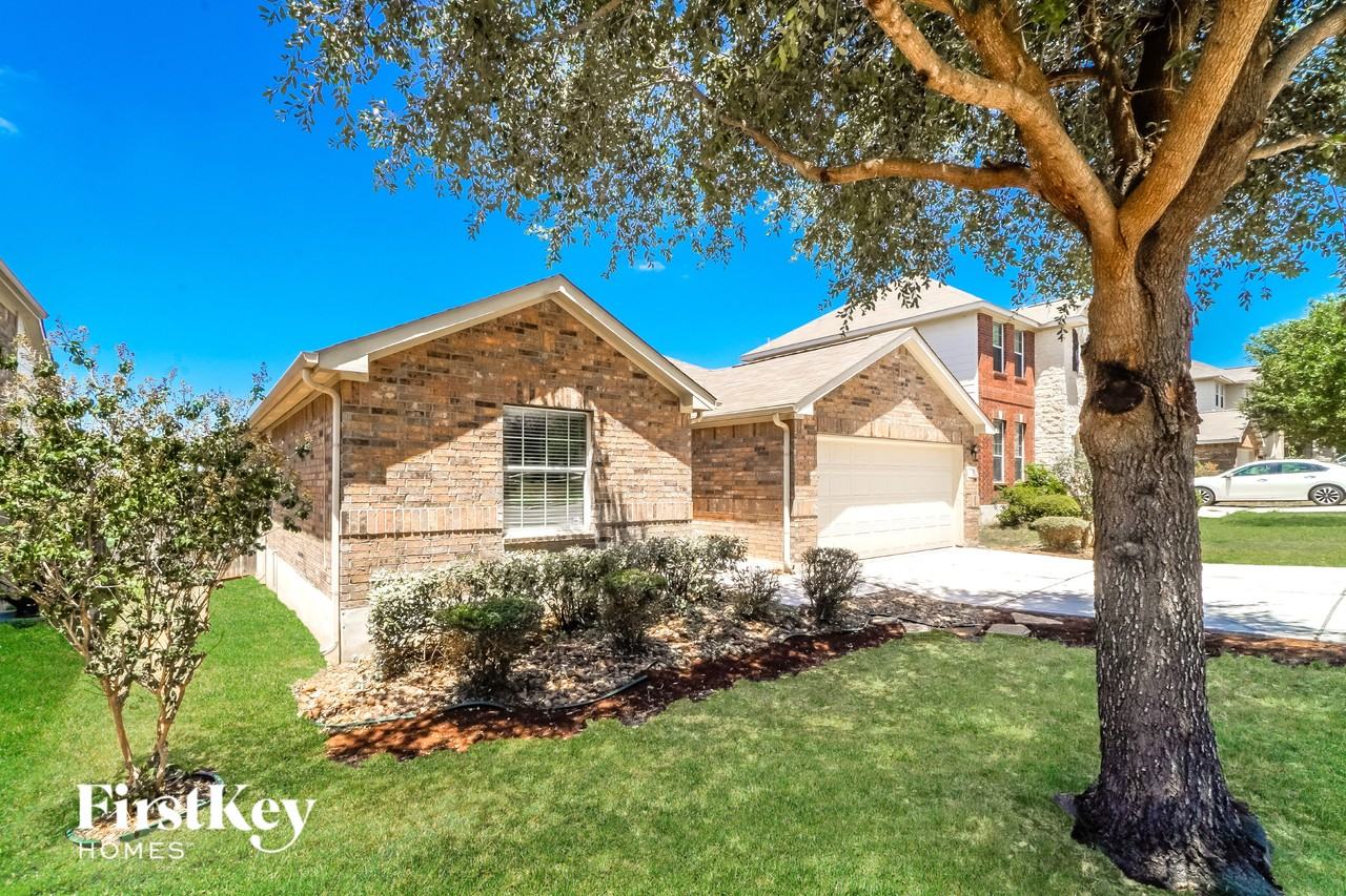 339 Primrose Way - Photo 2 of 15