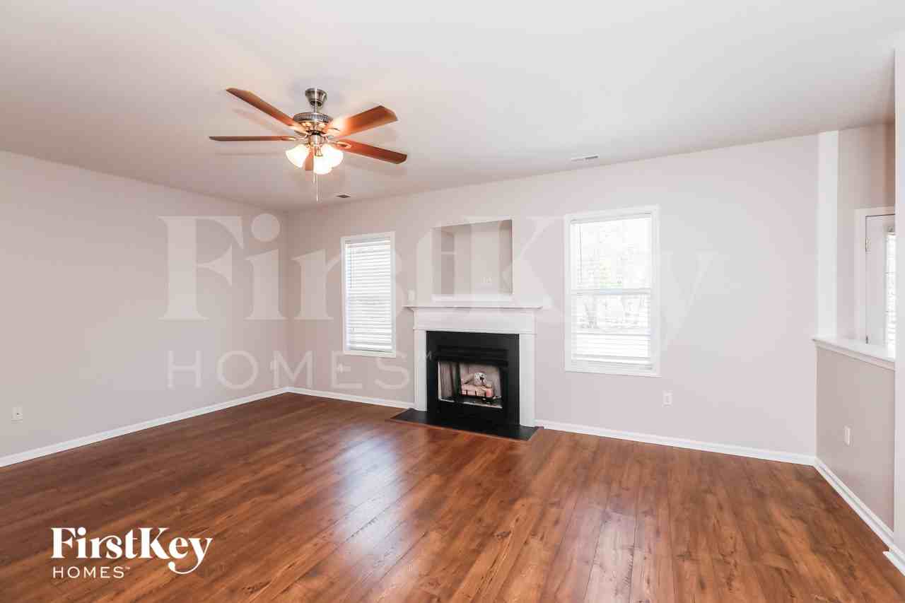 3000 Semmes Ln - Photo 3 of 15