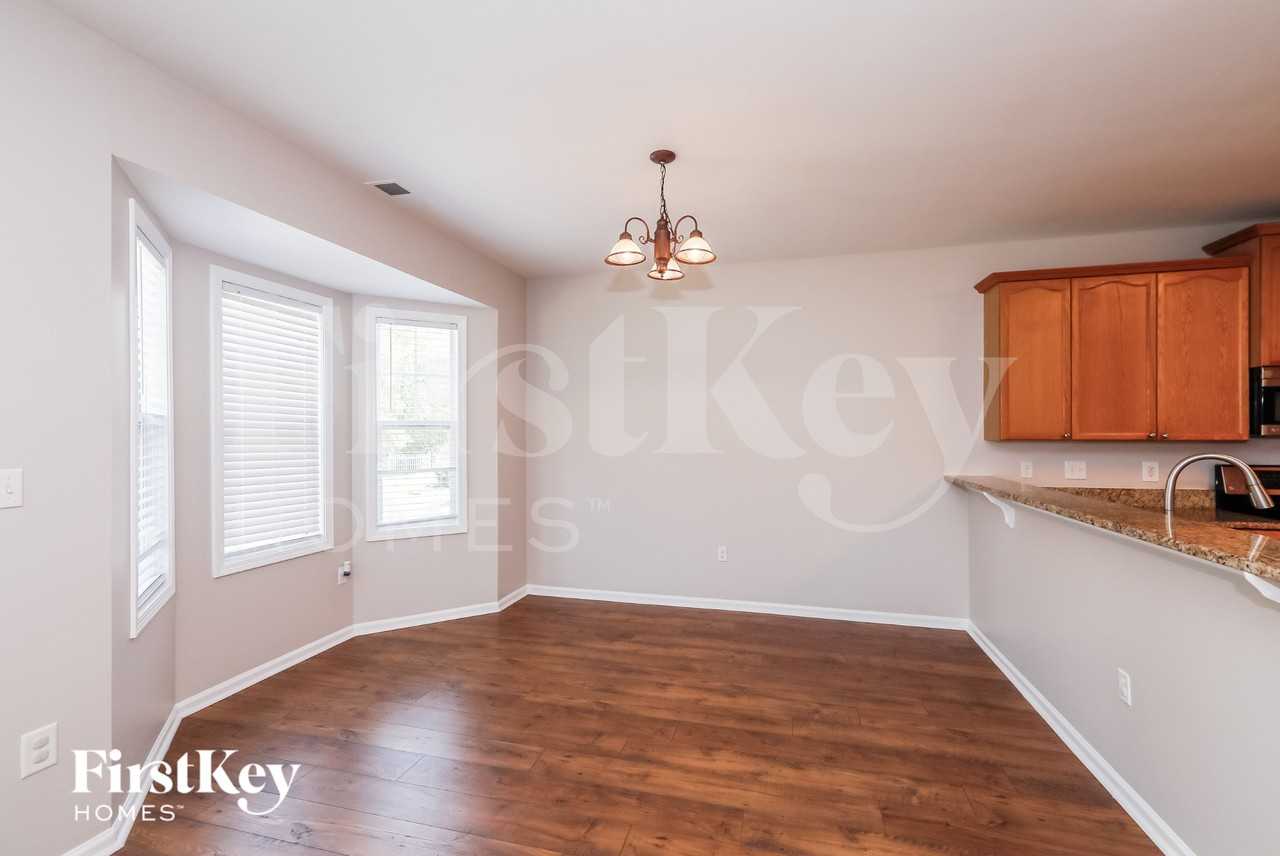 3000 Semmes Ln - Photo 5 of 15