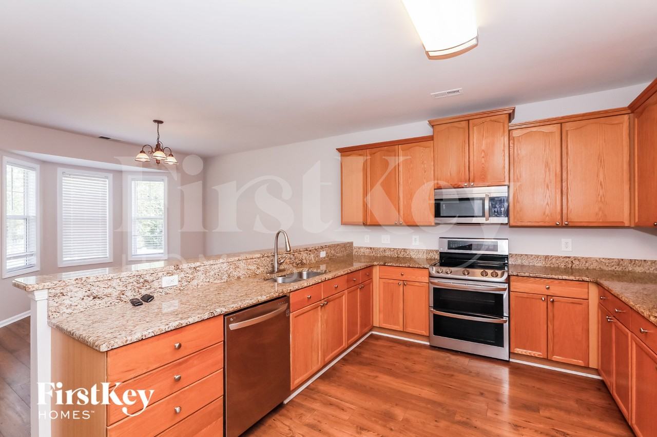 3000 Semmes Ln - Photo 6 of 15