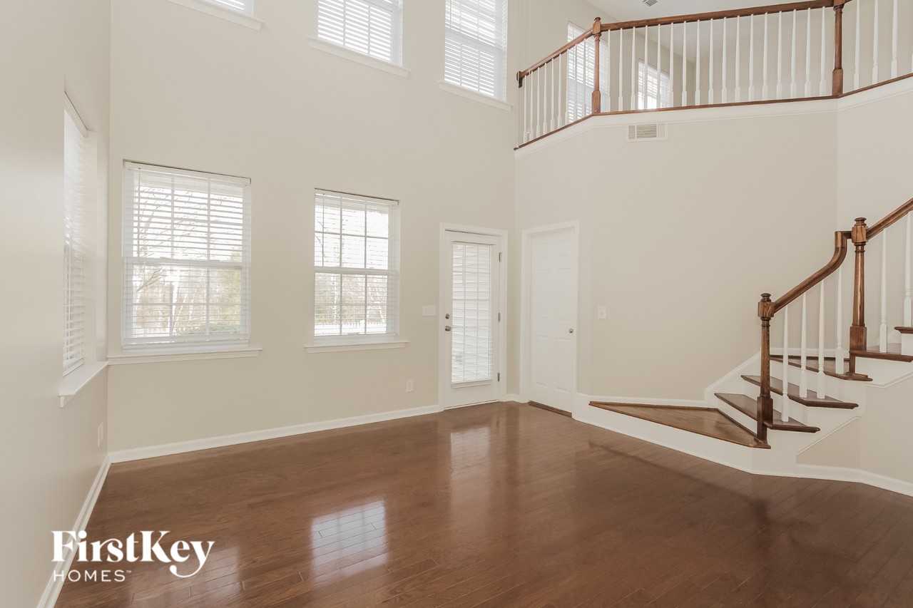 2440 Sonoma Valley Dr - Photo 4 of 15