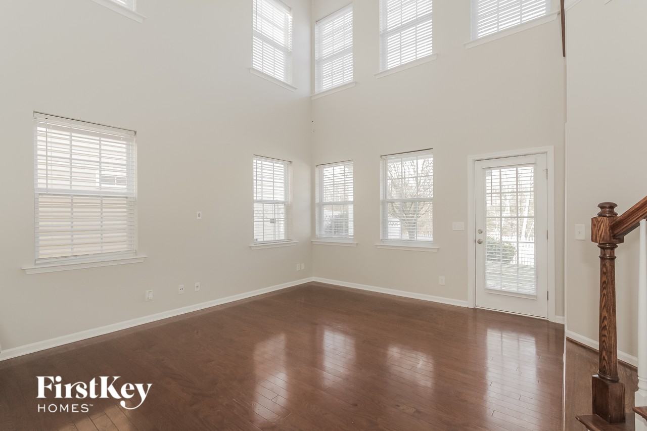 2440 Sonoma Valley Dr - Photo 5 of 15