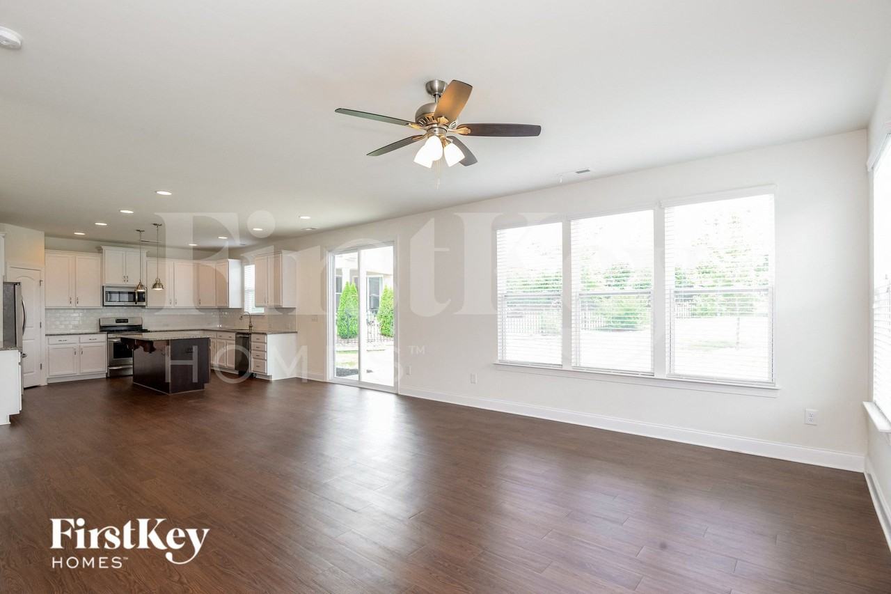 700 Ardent Trl - Photo 4 of 15