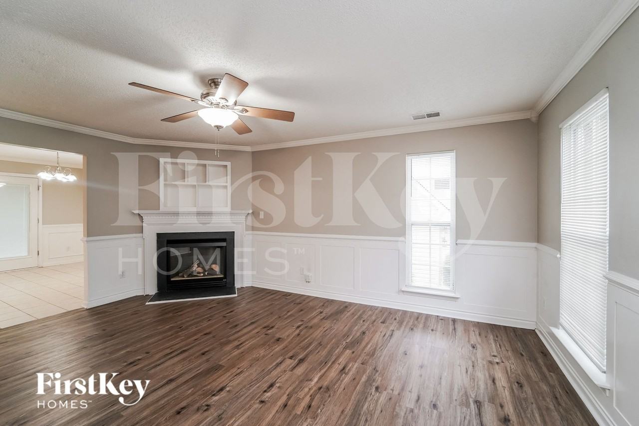 15246 Eric Kyle Dr - Photo 4 of 15