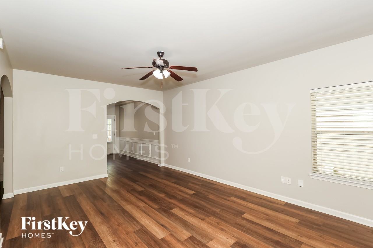 5458 Union Hill Ct - Photo 4 of 19