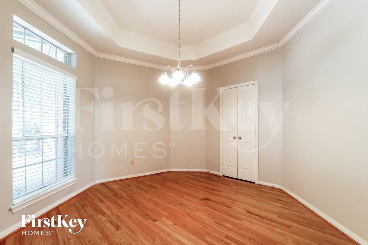 4030 Echo Mountain Dr - Photo 5 of 15