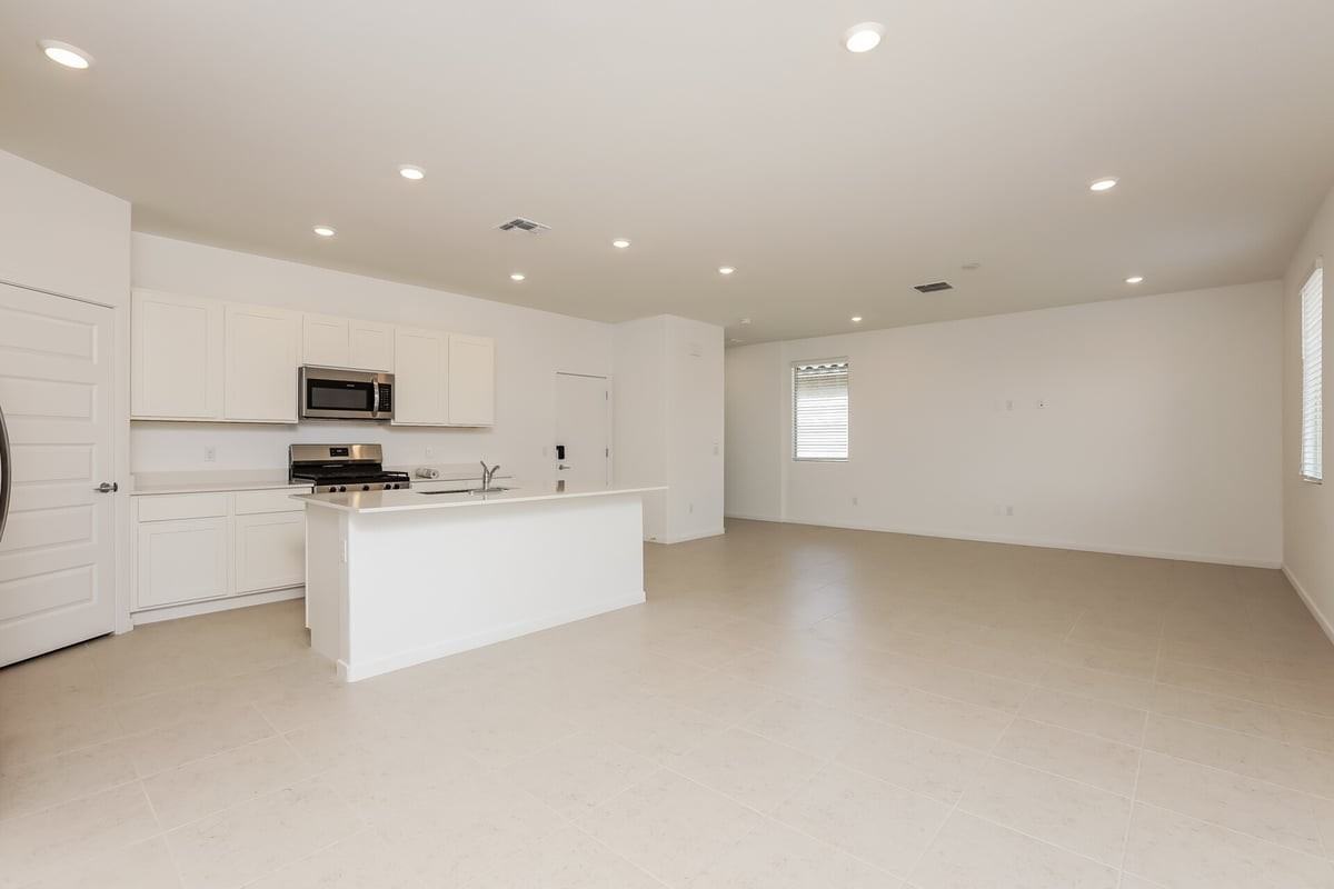7068 W Indian Clover Way - Photo 5 of 31