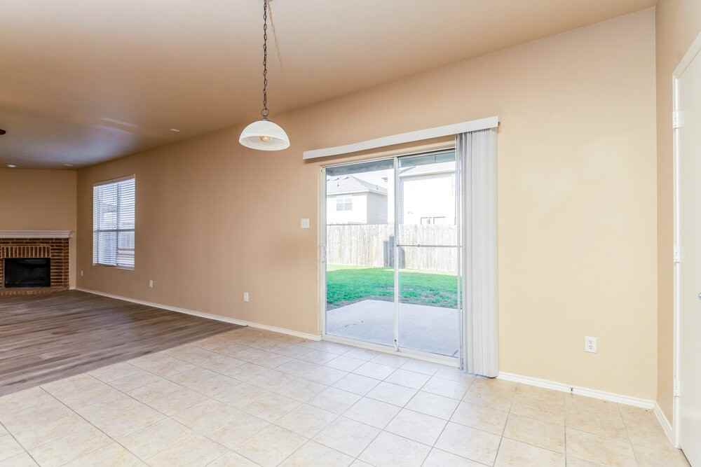 8500 Shallow Creek Dr - Photo 7 of 17