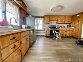 featured image of 61 Gore St #2