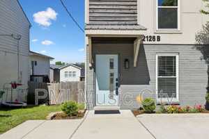 featured image of 2126B Burns St