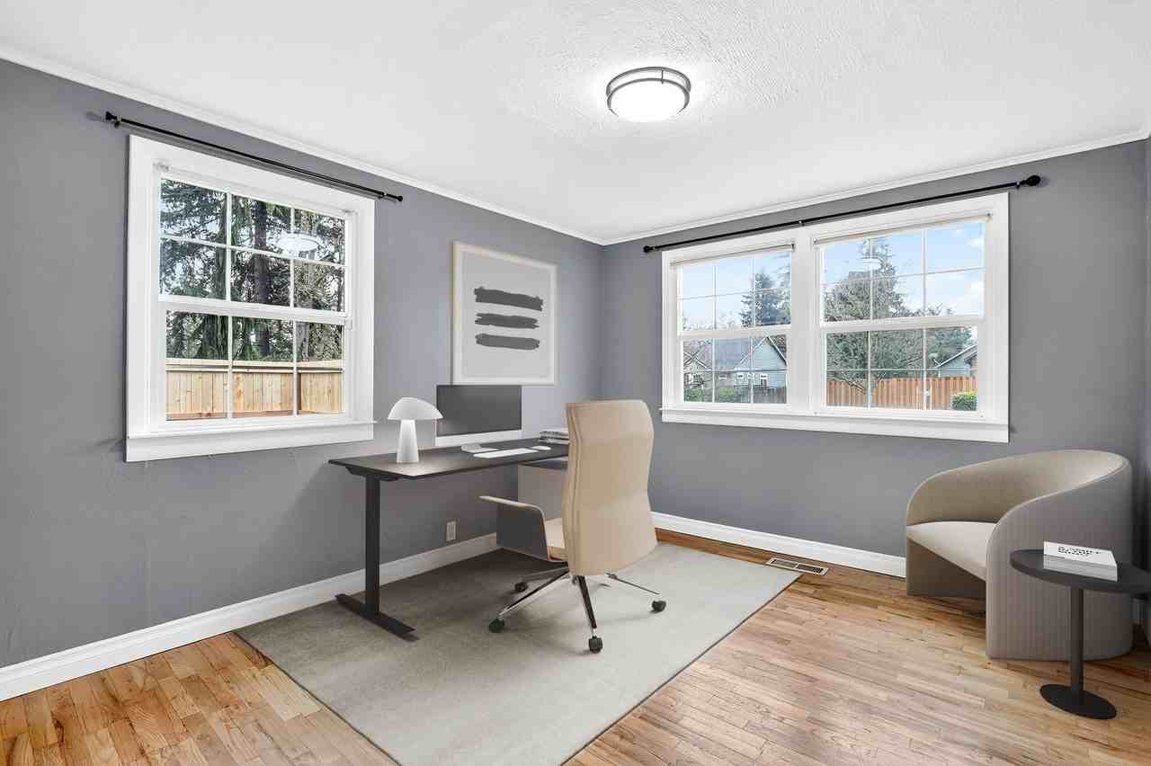 8808 Ne 33rd St - Photo 3 of 15