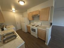 1909 Poplar Ave - Photo 1 of 1