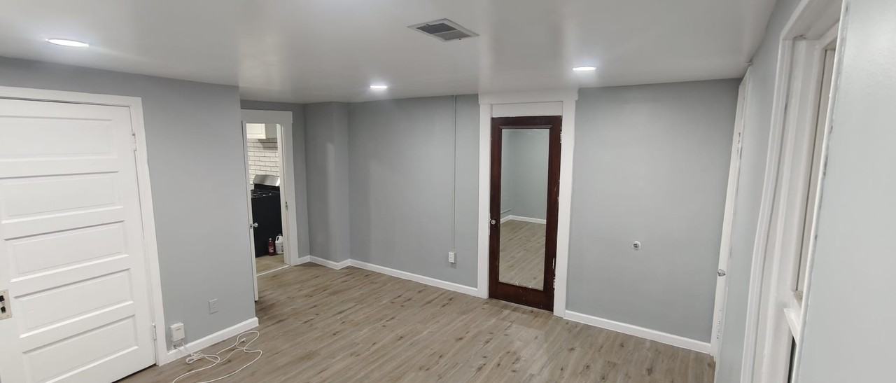 117 Woods Rd #2 - Photo 2 of 4