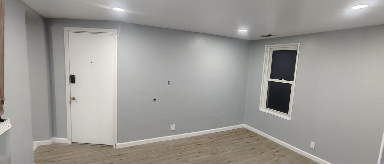 117 Woods Rd #2 - Photo 3 of 4