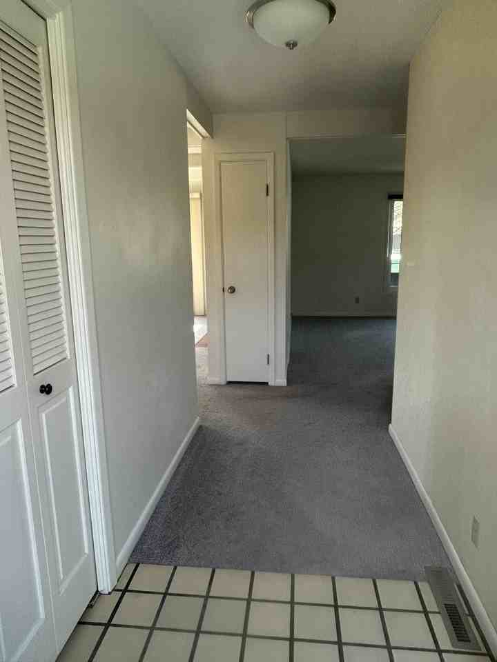 2707 13th St W #4 - Photo 5 of 18