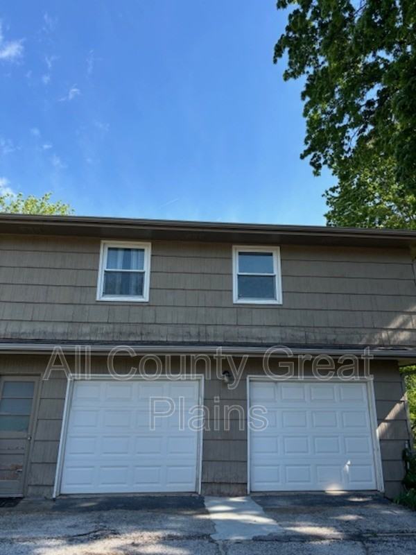 10439 Baltimore Ave - Photo 2 of 12