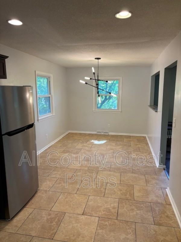 10439 Baltimore Ave - Photo 6 of 12