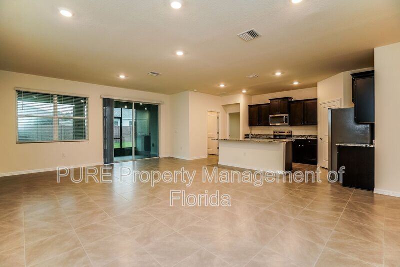 4122 Nw 48th Terrace Rd - Photo 5 of 50