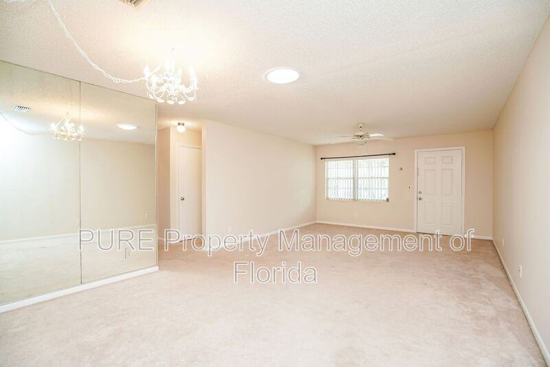 8671 Sw 97th St #C - Photo 6 of 50