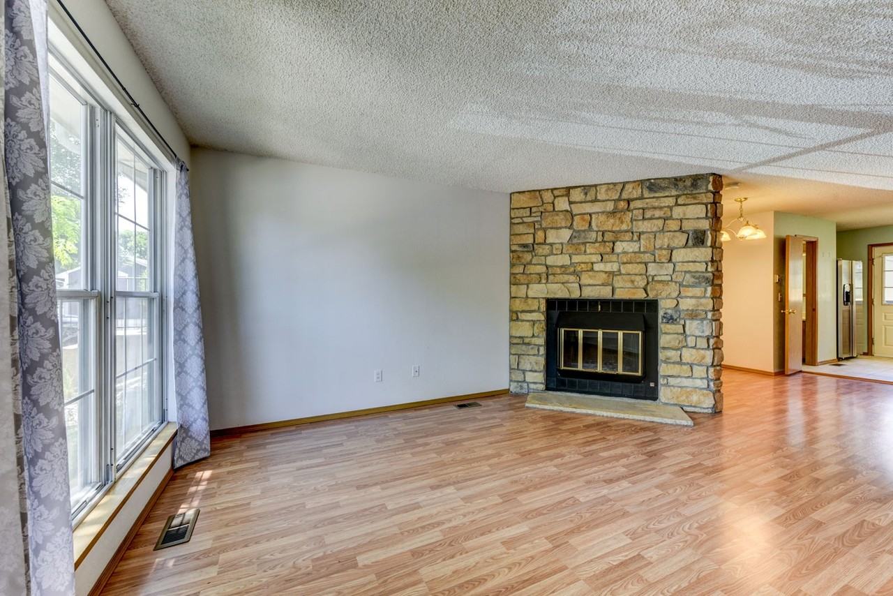 1051 Milo Cir - Photo 3 of 29