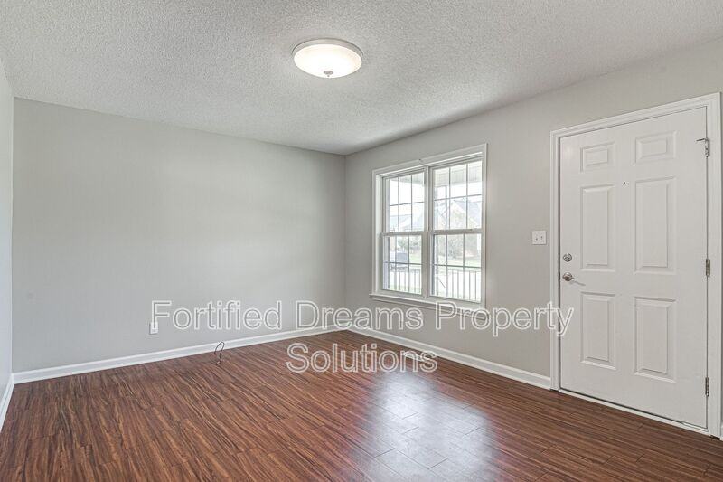 2306 Blair Khazan Dr - Photo 4 of 26