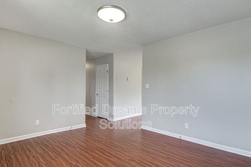 2306 Blair Khazan Dr - Photo 6 of 26